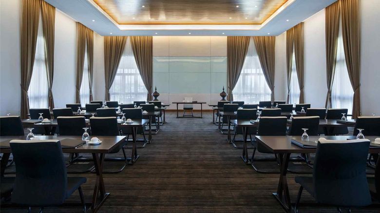 <b>Lake Garden Nay Pyi Taw MGallery Coll. Meeting</b>. Images powered by <a href="https://iceportal.shijigroup.com/" title="IcePortal" target="_blank">IcePortal</a>.