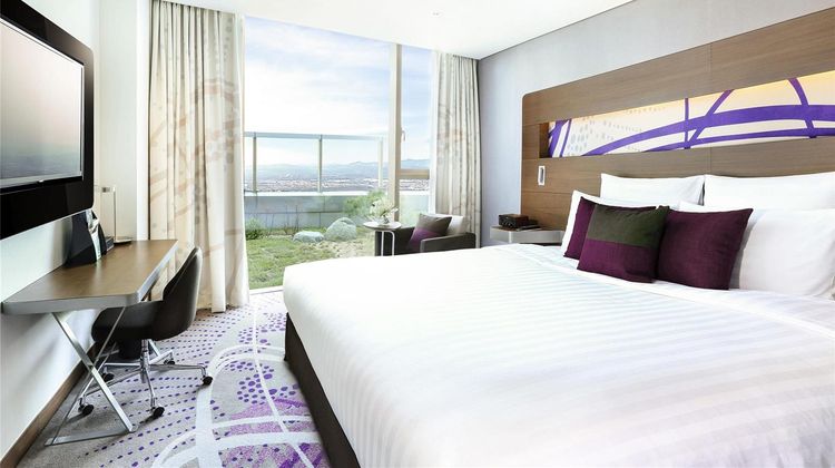 Novotel Ambassador Suwon Room