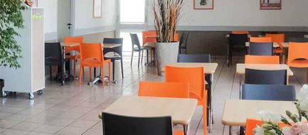 Ibis Budget Chatellerault Exterior