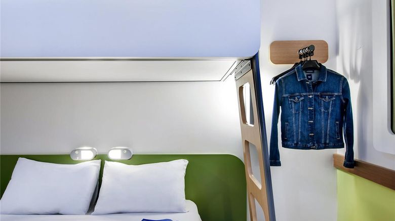 <b>Ibis Budget Porto Alegre Room</b>. Images powered by <a href="https://iceportal.shijigroup.com/" title="IcePortal" target="_blank">IcePortal</a>.