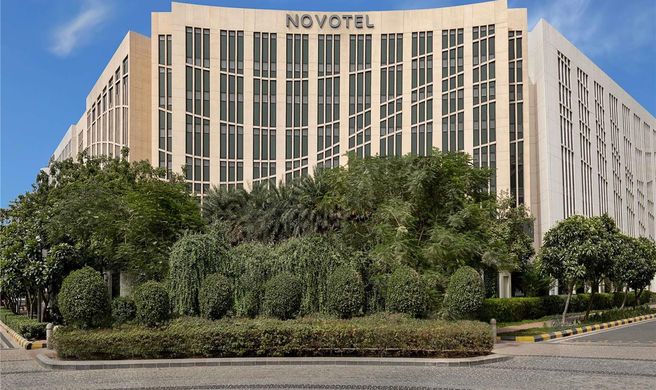 Novotel New Delhi Aerocity Exterior