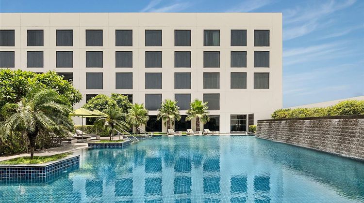 Novotel New Delhi Aerocity Pool