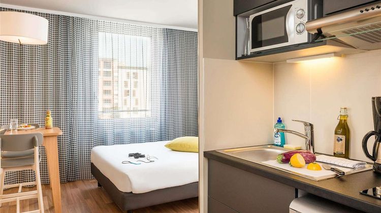 Aparthotel Adagio Access Paris MassyGare Room