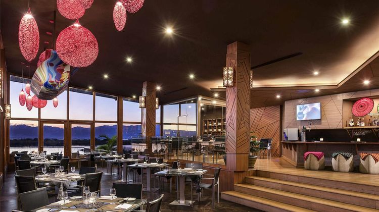 Novotel Inle Lake Myat Min Restaurant