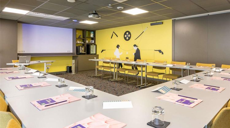 Ibis Styles Lyon Confluence Meeting