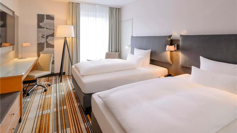 <b>Mercure Hotel Hannover Oldenburger Allee Room</b>. Images powered by <a href="https://iceportal.shijigroup.com/" title="IcePortal" target="_blank">IcePortal</a>.