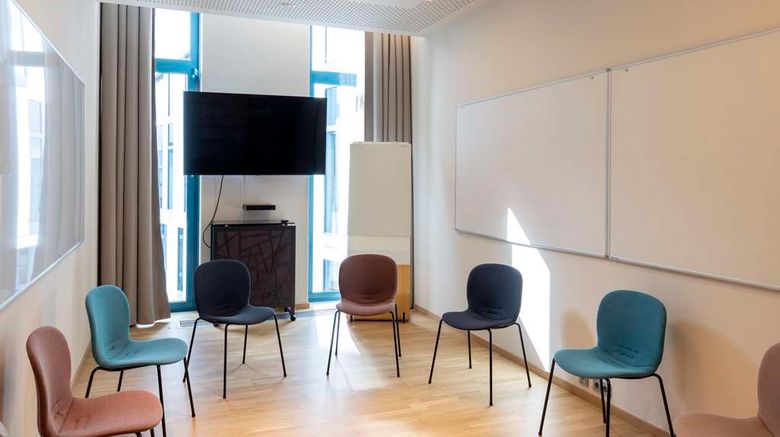 <b>Scandic Hamburg Emporio Meeting</b>. Images powered by <a href="https://iceportal.shijigroup.com/" title="IcePortal" target="_blank">IcePortal</a>.