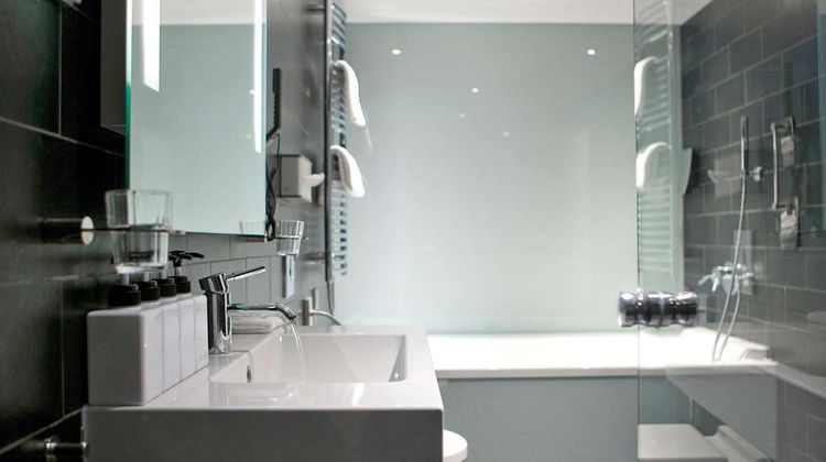 Scandic Palace Hotel Room