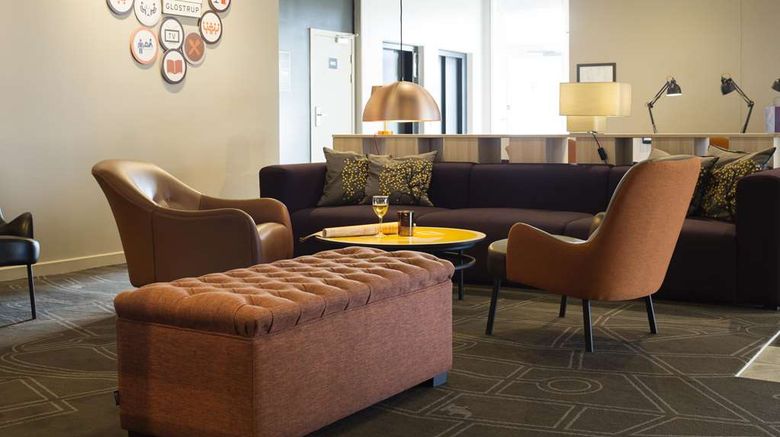 <b>Scandic Hotel Glostrup Lobby</b>. Images powered by <a href="https://iceportal.shijigroup.com/" title="IcePortal" target="_blank">IcePortal</a>.
