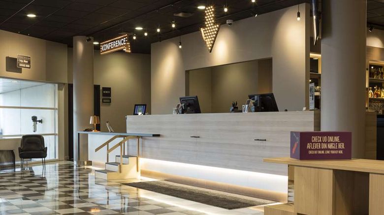 <b>Scandic Hotel Glostrup Lobby</b>. Images powered by <a href="https://iceportal.shijigroup.com/" title="IcePortal" target="_blank">IcePortal</a>.