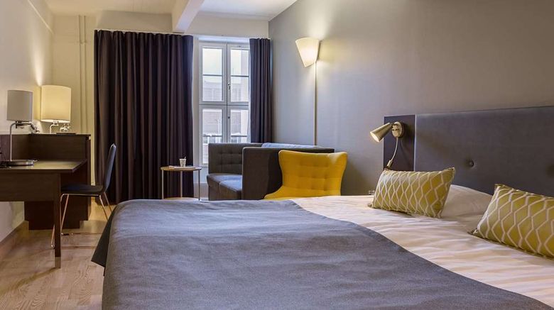 <b>Scandic Grand Marina Helsinki Room</b>. Images powered by <a href="https://iceportal.shijigroup.com/" title="IcePortal" target="_blank">IcePortal</a>.