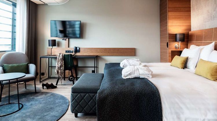 Scandic Hotel Simonkentta Helsinki Room