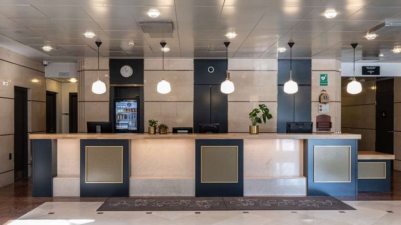 <b>Scandic Hotel Jyvaskyla Lobby</b>. Images powered by <a href="https://iceportal.shijigroup.com/" title="IcePortal" target="_blank">IcePortal</a>.
