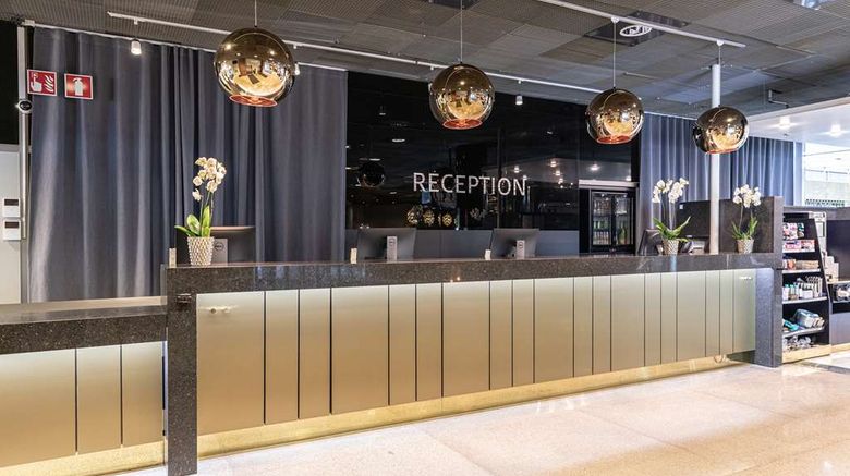 <b>Scandic Hotel Rosendahl Tampere Lobby</b>. Images powered by <a href="https://iceportal.shijigroup.com/" title="IcePortal" target="_blank">IcePortal</a>.