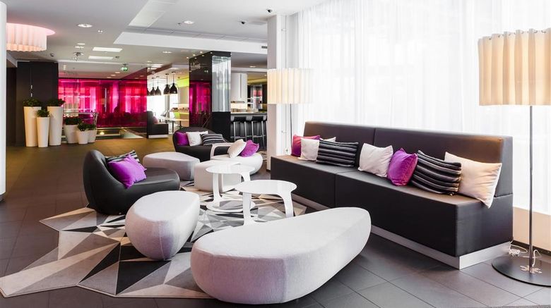 <b>Scandic Tampere Station Lobby</b>. Images powered by <a href="https://iceportal.shijigroup.com/" title="IcePortal" target="_blank">IcePortal</a>.