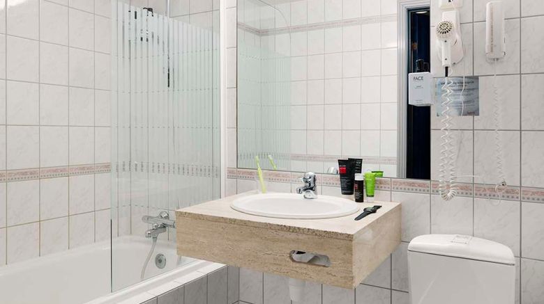 <b>Scandic Hotel Bergen City Room</b>. Images powered by <a href="https://iceportal.shijigroup.com/" title="IcePortal" target="_blank">IcePortal</a>.