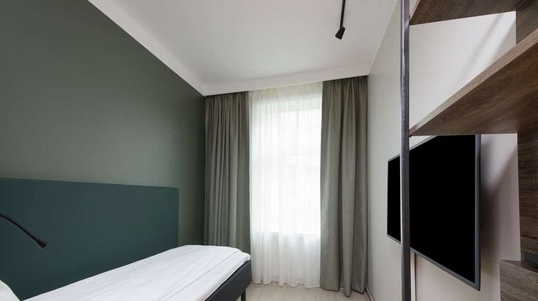 <b>Scandic Strand Hotel Room</b>. Images powered by <a href="https://iceportal.shijigroup.com/" title="IcePortal" target="_blank">IcePortal</a>.