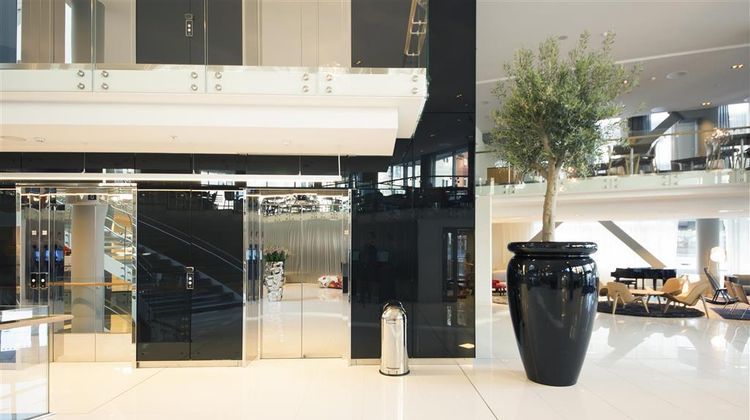 Scandic Ornen Lobby