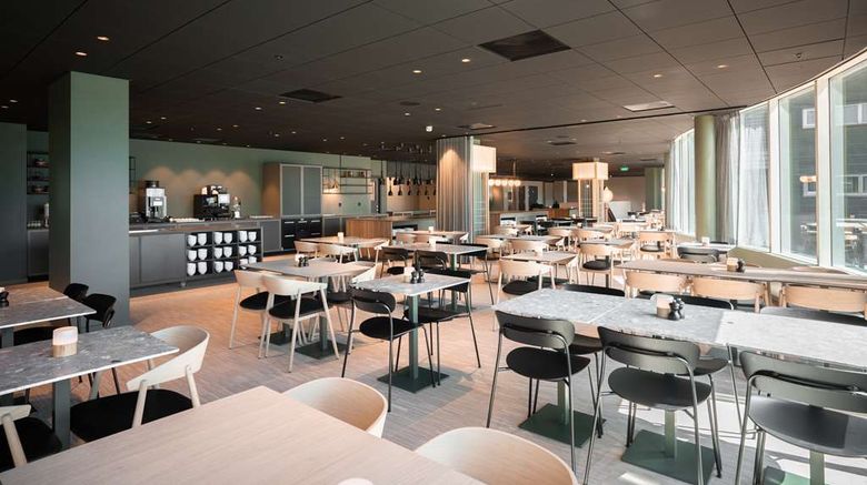 <b>Scandic Hamar Restaurant</b>. Images powered by <a href="https://iceportal.shijigroup.com/" title="IcePortal" target="_blank">IcePortal</a>.