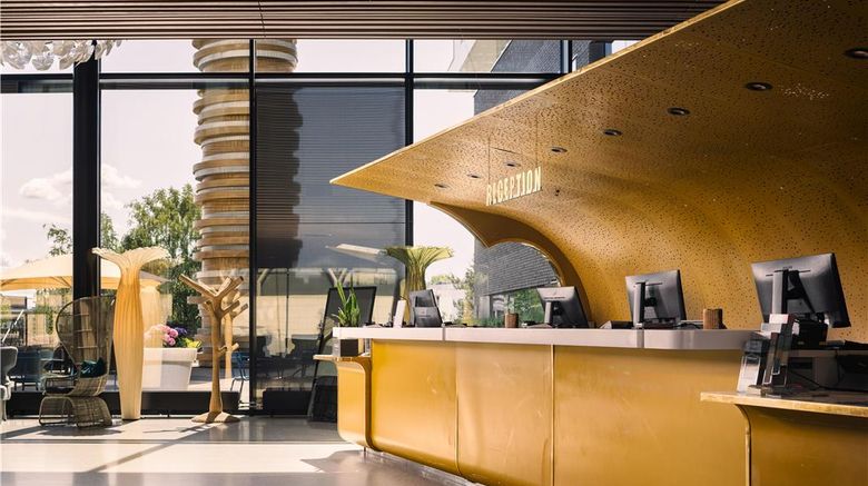 <b>Scandic Fornebu Lobby</b>. Images powered by <a href="https://iceportal.shijigroup.com/" title="IcePortal" target="_blank">IcePortal</a>.