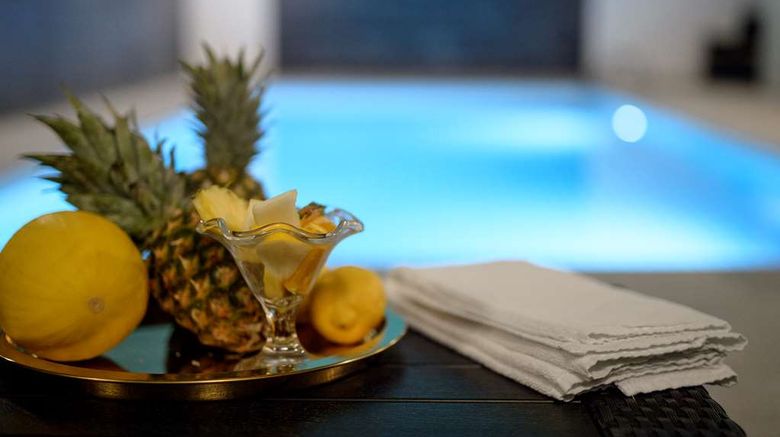 <b>Scandic Hotel Borlange Pool</b>. Images powered by <a href="https://iceportal.shijigroup.com/" title="IcePortal" target="_blank">IcePortal</a>.