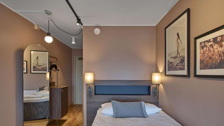<b>Scandic CH Room</b>. Images powered by <a href="https://iceportal.shijigroup.com/" title="IcePortal" target="_blank">IcePortal</a>.