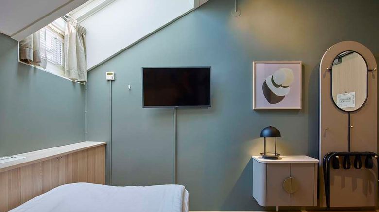 <b>Scandic Hotel Strommen Room</b>. Images powered by <a href="https://iceportal.shijigroup.com/" title="IcePortal" target="_blank">IcePortal</a>.