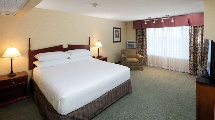 Red Lion Hotel Eureka Room