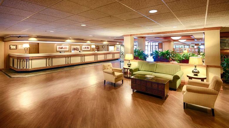 <b>Red Lion Hotel Boise Downtowner Lobby</b>. Images powered by <a href="https://iceportal.shijigroup.com/" title="IcePortal" target="_blank">IcePortal</a>.