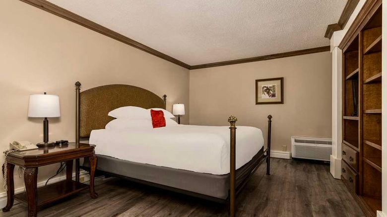<b>Red Lion Hotel Pocatello Suite</b>. Images powered by <a href="https://iceportal.shijigroup.com/" title="IcePortal" target="_blank">IcePortal</a>.
