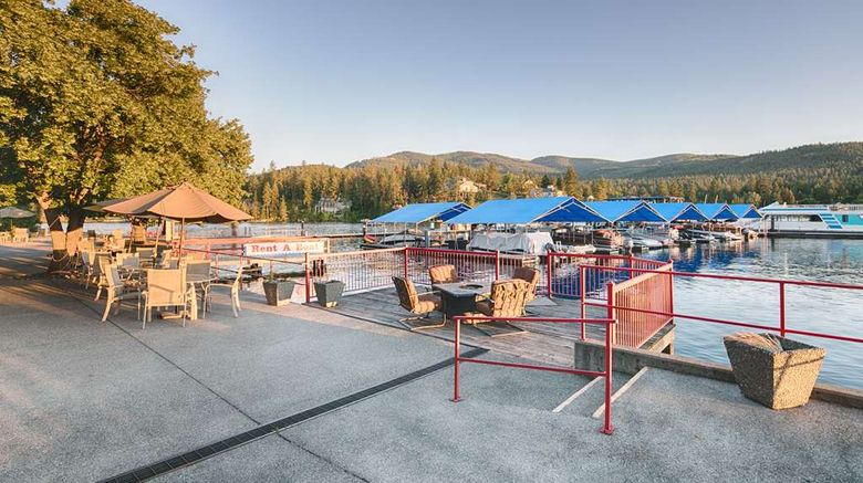 <b>Red Lion Templin's Hotel on the River Beach</b>. Images powered by <a href="https://iceportal.shijigroup.com/" title="IcePortal" target="_blank">IcePortal</a>.