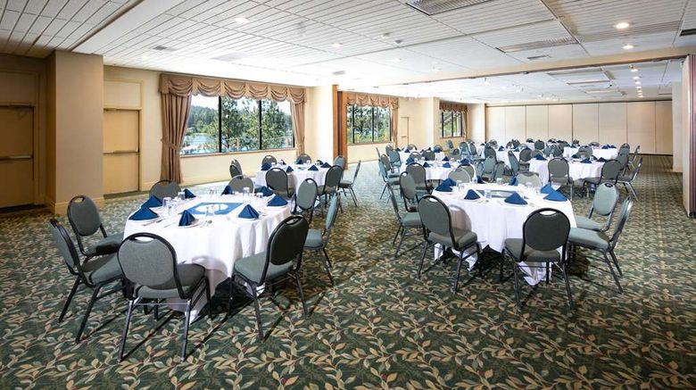 <b>Red Lion Templin's Hotel on the River Meeting</b>. Images powered by <a href="https://iceportal.shijigroup.com/" title="IcePortal" target="_blank">IcePortal</a>.