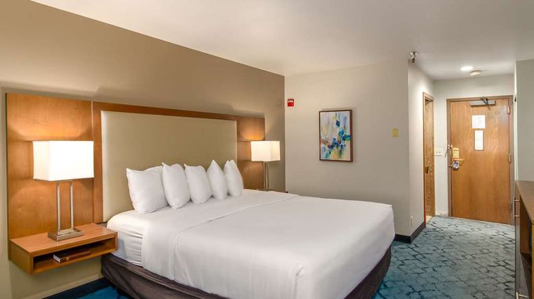 <b>Red Lion Templin's Hotel on the River Room</b>. Images powered by <a href="https://iceportal.shijigroup.com/" title="IcePortal" target="_blank">IcePortal</a>.