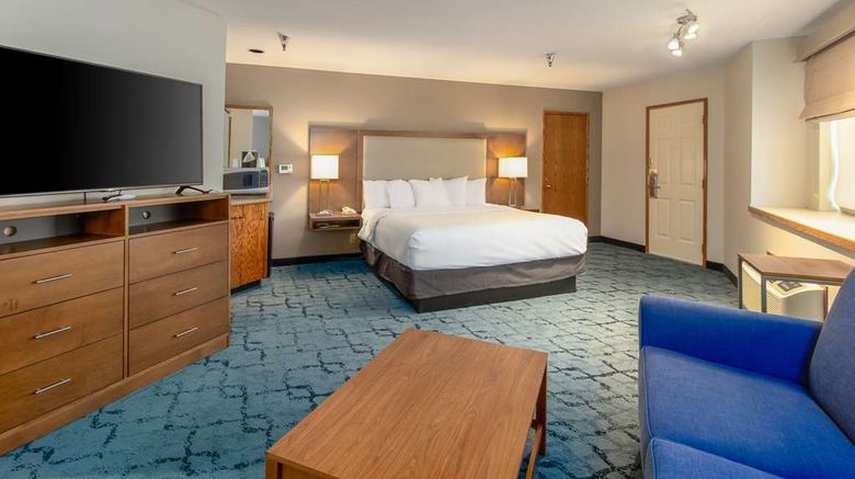 <b>Red Lion Templin's Hotel on the River Suite</b>. Images powered by <a href="https://iceportal.shijigroup.com/" title="IcePortal" target="_blank">IcePortal</a>.
