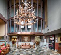 Red Lion Hotel Kalispell Lobby