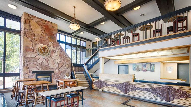 Red Lion Inn Missoula Lobby