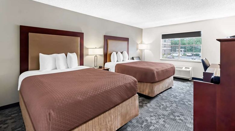 <b>Red Lion Hotel Portland Airport Room</b>. Images powered by <a href="https://iceportal.shijigroup.com/" title="IcePortal" target="_blank">IcePortal</a>.