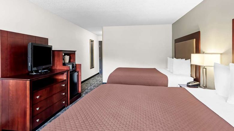 <b>Red Lion Hotel Portland Airport Room</b>. Images powered by <a href="https://iceportal.shijigroup.com/" title="IcePortal" target="_blank">IcePortal</a>.
