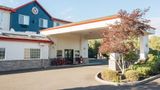 Red Lion Inn & Suites McMinnville Exterior