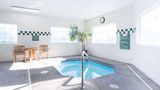Red Lion Inn & Suites McMinnville Pool