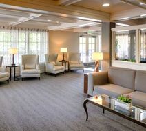 Red Lion Hotel Bellevue Lobby