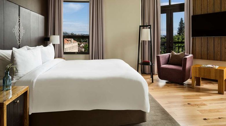 <b>ANdAZ Napa Room</b>. Images powered by <a href="https://iceportal.shijigroup.com/" title="IcePortal" target="_blank">IcePortal</a>.
