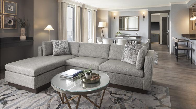 Grand Hyatt Atlanta in Buckhead Suite