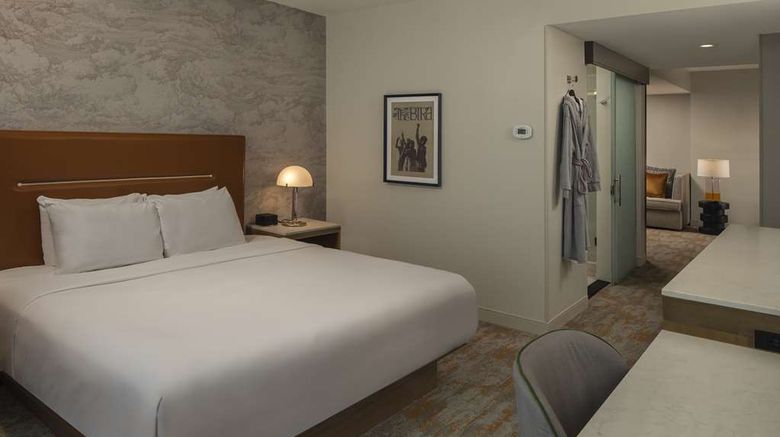 <b>Hyatt Centric Midtown Atlanta Suite</b>. Images powered by <a href="https://iceportal.shijigroup.com/" title="IcePortal" target="_blank">IcePortal</a>.
