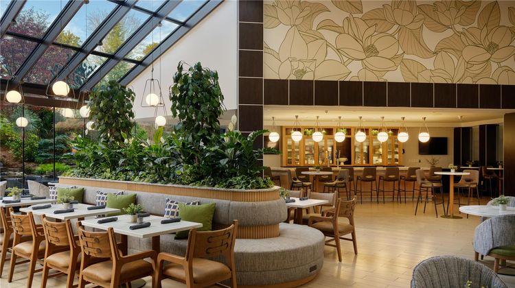Hyatt Regency Suites Atlanta Northwest Restaurant