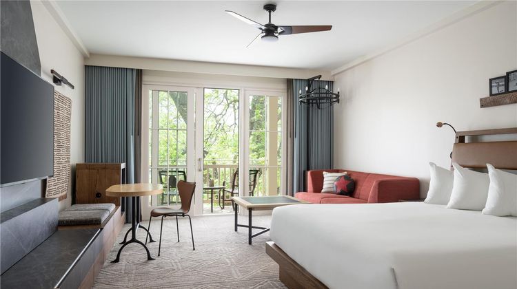 Hyatt Regency Lost Pines Resort & Spa Suite