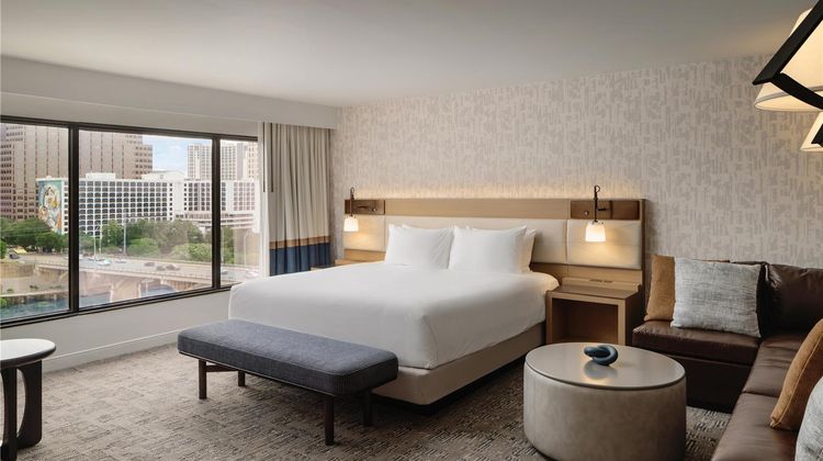 Hyatt Regency Austin Suite