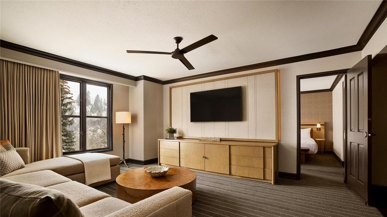 <b>Park Hyatt Beaver Creek Resort & Spa Suite</b>. Images powered by <a href="https://iceportal.shijigroup.com/" title="IcePortal" target="_blank">IcePortal</a>.