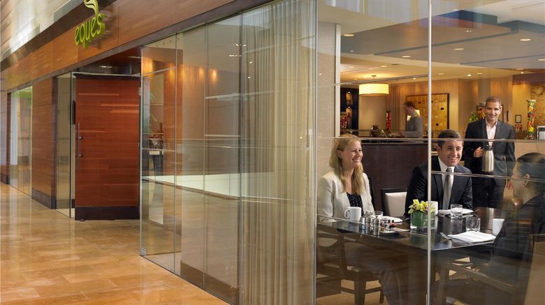 <b>Hyatt Regency Bellevue Restaurant</b>. Images powered by <a href="https://iceportal.shijigroup.com/" title="IcePortal" target="_blank">IcePortal</a>.
