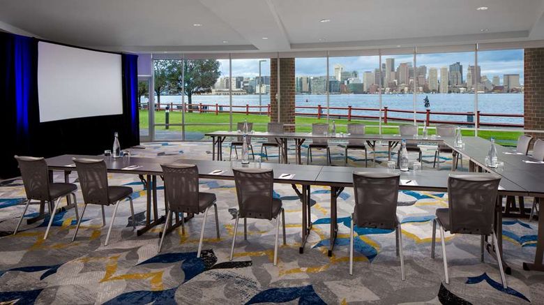 <b>Hyatt Regency Boston Harbor Meeting</b>. Images powered by <a href="https://iceportal.shijigroup.com/" title="IcePortal" target="_blank">IcePortal</a>.